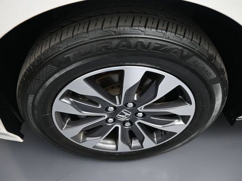 Certified 2024 Honda Odyssey EX-L image 14
