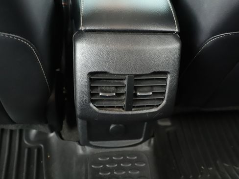 Used 2019 Ford Fusion Titanium image 20