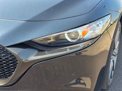 Used 2022 MAZDA MAZDA3 s AWD/4WD image 3
