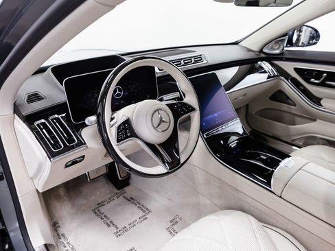 Certified 2024 Mercedes-Benz Maybach S 580 4MATIC image 9