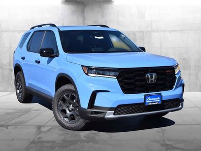 New 2025 Honda Pilot TrailSport