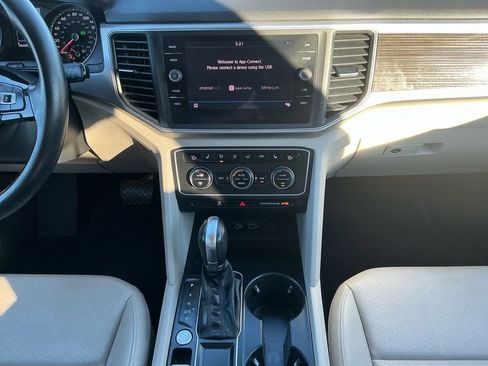 Used 2018 Volkswagen Atlas SE image 20