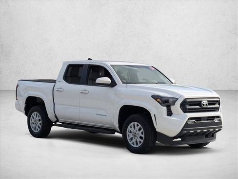 Used 2024 Toyota Tacoma SR5 image 3