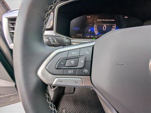 New 2026 Volkswagen Taos SE image 14