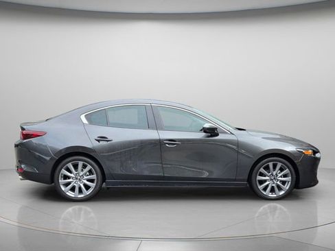 Used 2026 MAZDA MAZDA3 2.5 S Sedan w/ Preferred Pkg FWD image 8