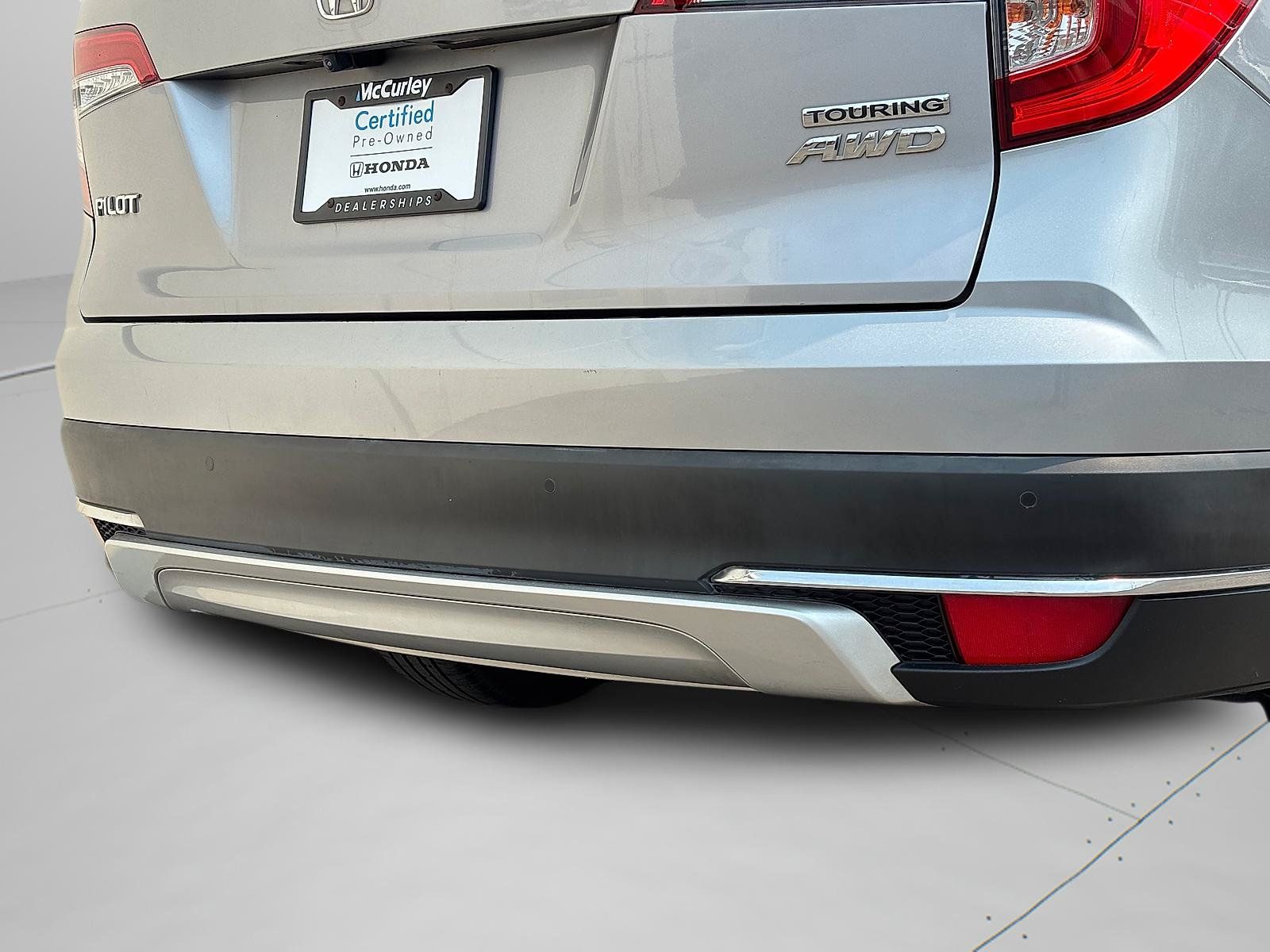 Certified 2022 Honda Pilot Touring image 6