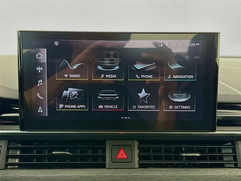 Used 2022 Audi A4 2.0T Premium Plus image 9