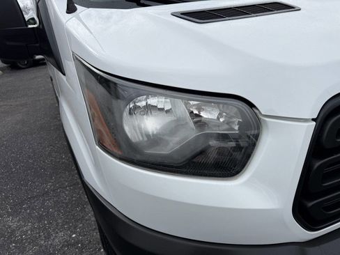 Used 2019 Ford Transit 250 148 Medium Roof image 35