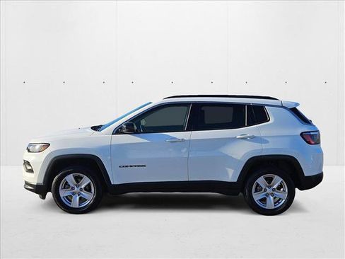 Used 2022 Jeep Compass Latitude w/ Convenience Group image 8