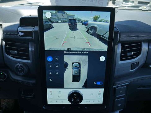 Used 2025 Ford F150 Lightning Flash AWD/4WD image 38