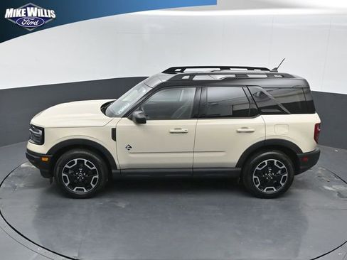 Used 2024 Ford Bronco Sport Outer Banks w/ Tech Package AWD/4WD image 12