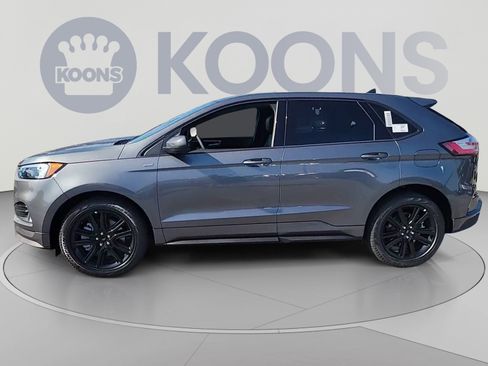 Certified 2024 Ford Edge ST-Line w/ Class II Trailer Tow Package AWD/4WD image 8