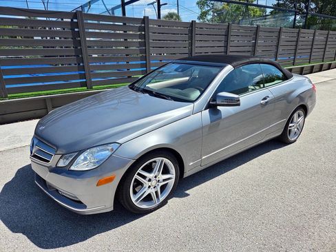 Used 2013 Mercedes-Benz E 350 Cabriolet w/ Premium 1 Pkg image 4