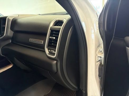 Used 2021 RAM 1500 Big Horn AWD/4WD image 36