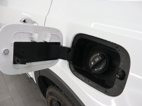 Used 2022 Kia Telluride SX w/ SX Prestige Package AWD/4WD image 35