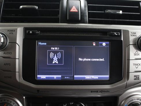 Used 2017 Toyota 4Runner SR5 image 11