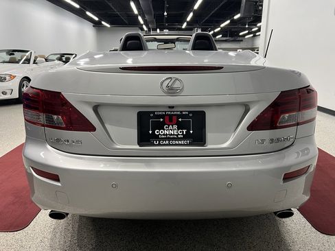 Used 2010 Lexus IS 350C image 15