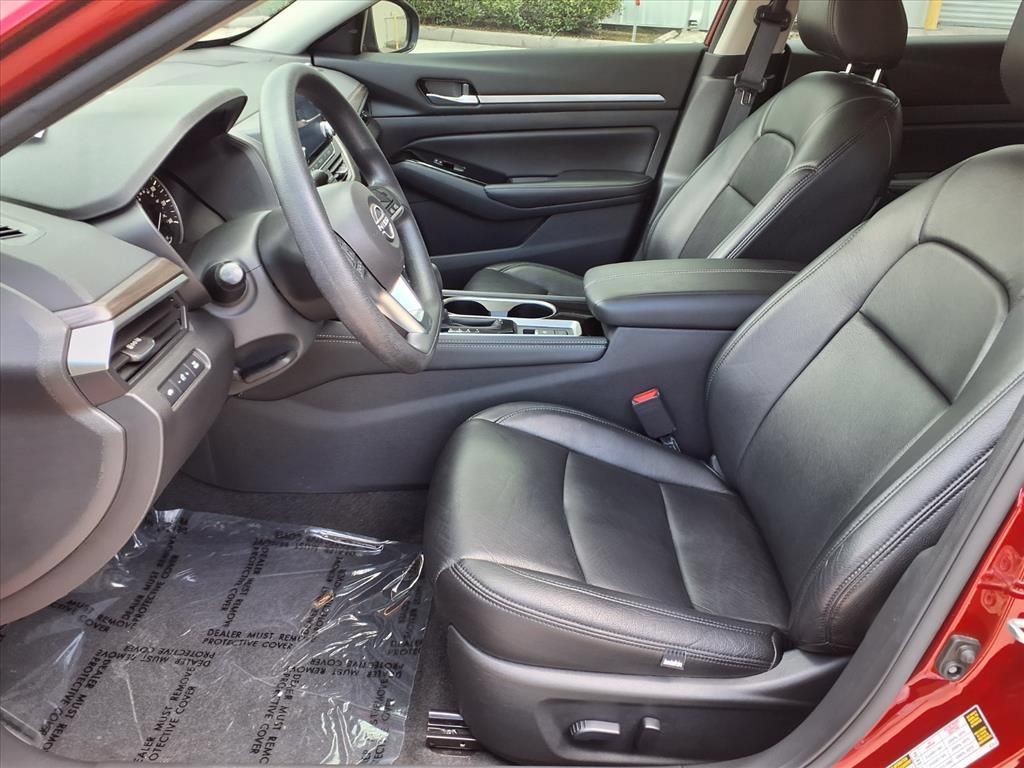 Used 2023 Nissan Altima 2.5 SV AWD/4WD image 18