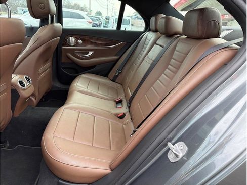 Used 2017 Mercedes-Benz E 300 image 12