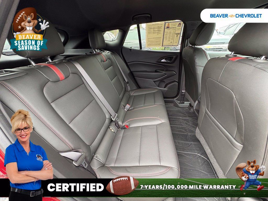 Used 2025 Chevrolet Trax RS w/ Driver Confidence Package FWD image 25
