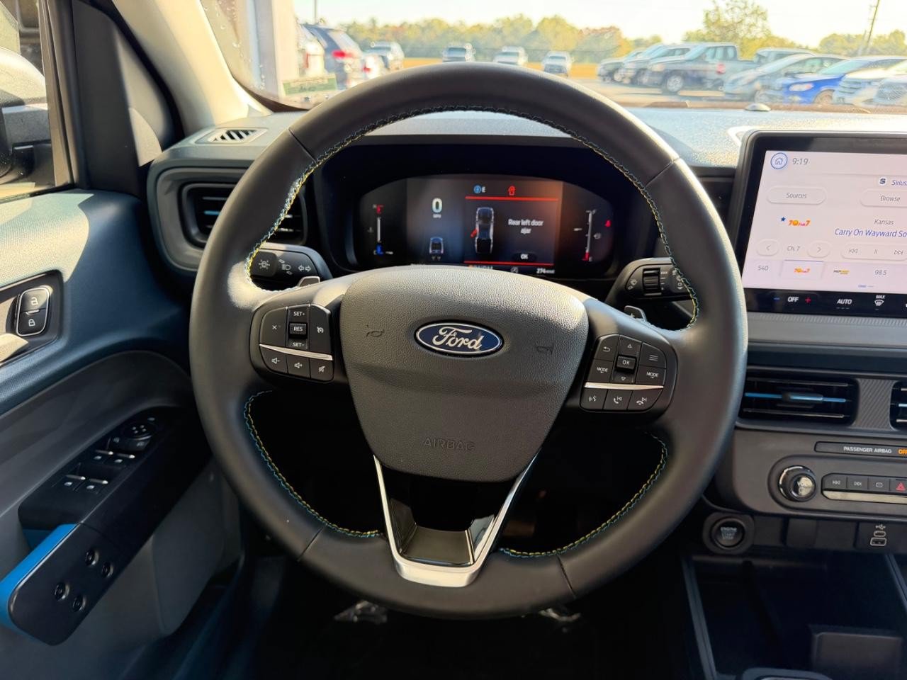 Certified 2025 Ford Maverick Lobo AWD/4WD image 12