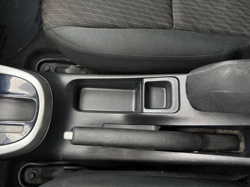Used 2020 Honda Fit EX image 31