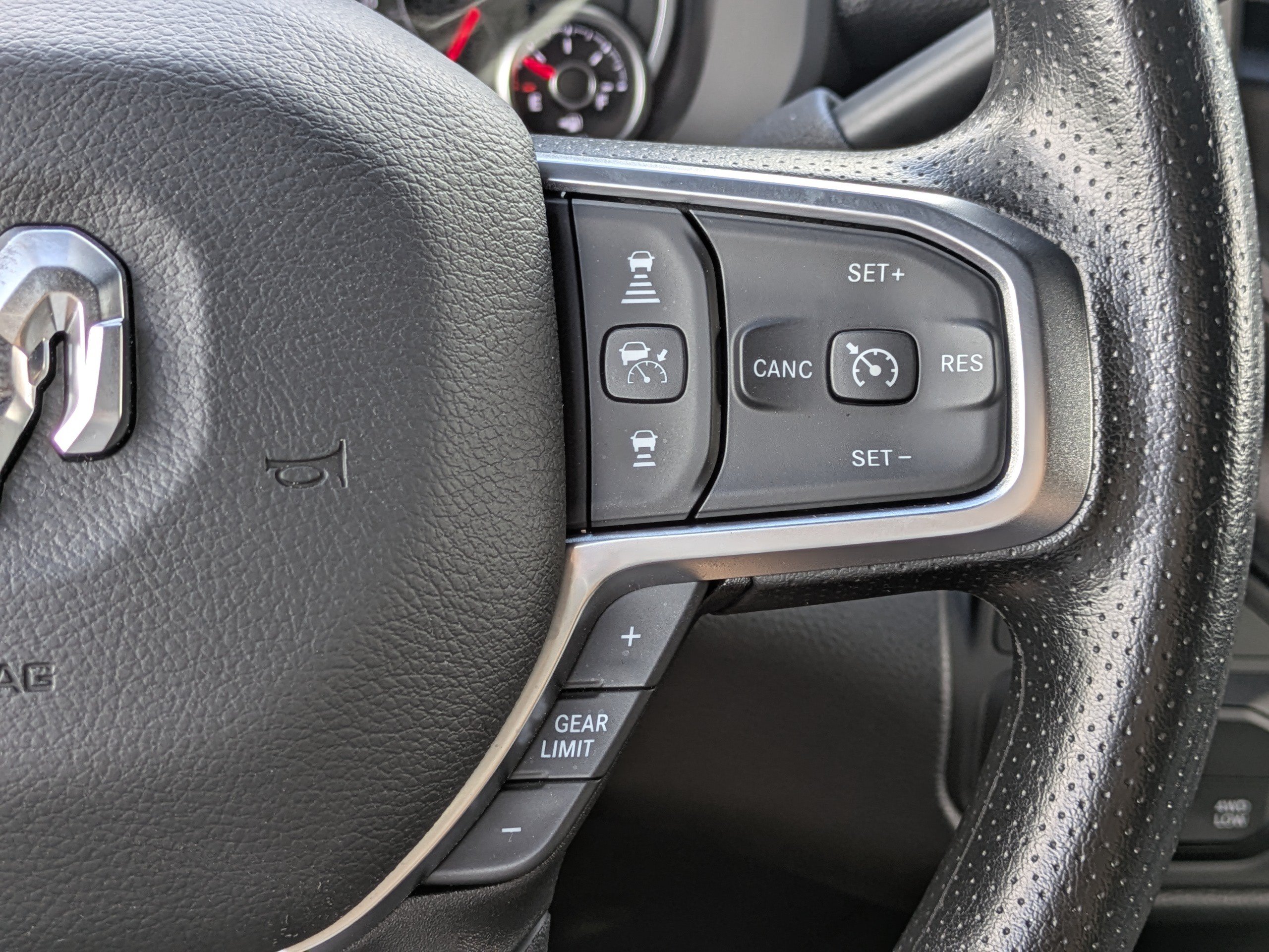 Used 2026 RAM 3500 Tradesman AWD/4WD image 22