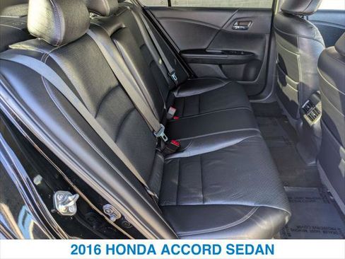 Used 2016 Honda Accord Touring image 24