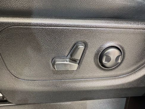 Used 2022 RAM 1500 Big Horn image 23