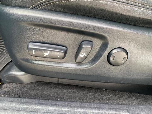 Used 2021 Toyota 4Runner Nightshade image 28