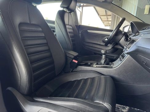 Used 2012 Volkswagen CC Sport FWD image 18