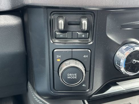 New 2025 Ford F350 Platinum image 29