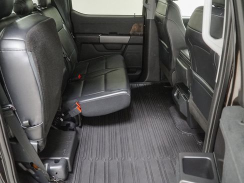 Used 2021 Ford F150 Lariat w/ Max Trailer Tow Package image 49