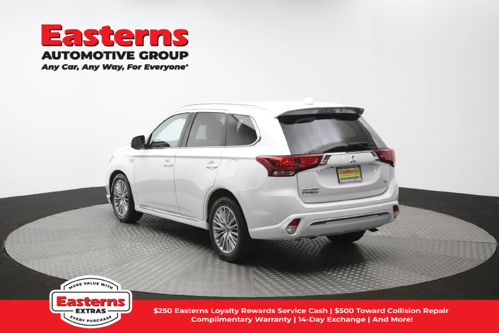 Used 2020 Mitsubishi Outlander SEL AWD/4WD image 65