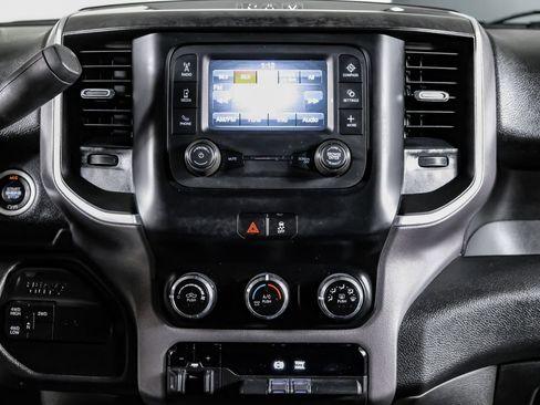 Used 2023 RAM 3500 Big Horn AWD/4WD image 22