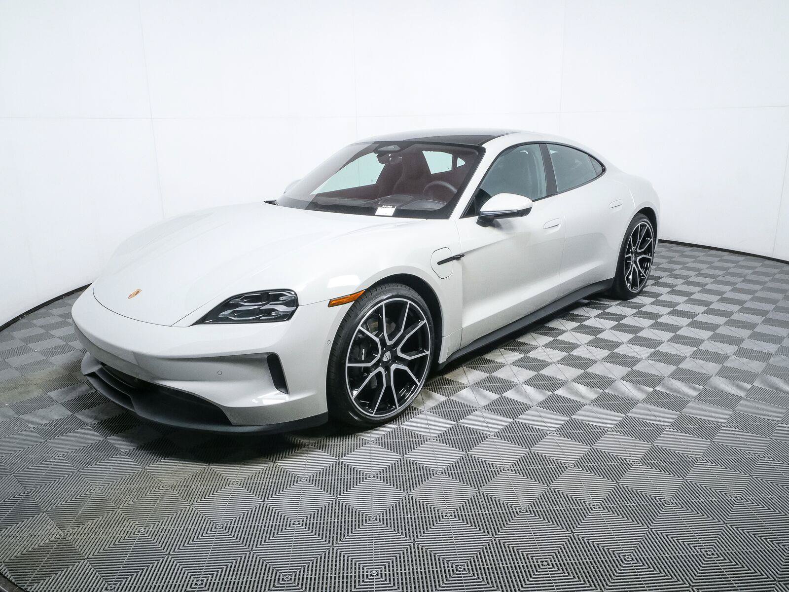 New 2026 Porsche Taycan RWD image 1