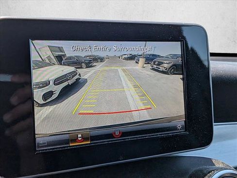 Certified 2019 Mercedes-Benz GLC 300 4MATIC image 13