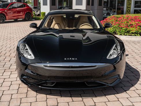 New 2025 Karma Revero Luxury RWD image 22