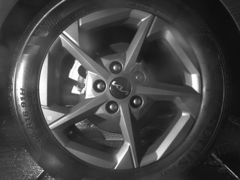 Used 2025 Kia K4 FWD image 15
