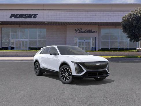 New 2026 Cadillac Lyriq Sport RWD image 1