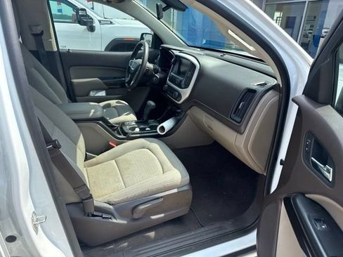 Used 2016 GMC Canyon SLE w/ Trailering Package RWD image 10