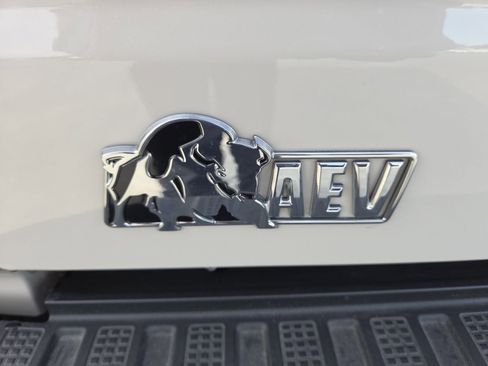 New 2026 GMC Sierra 1500 AT4X w/ AT4X AEV Edition image 28