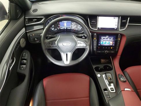 Used 2023 INFINITI QX50 Sport image 16