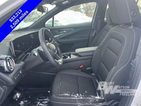 Certified 2025 Chevrolet Blazer EV LT image 10