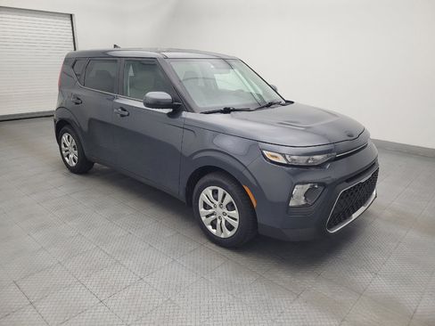 Used 2020 Kia Soul LX FWD image 11