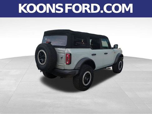 Certified 2022 Ford Bronco Badlands AWD/4WD image 5
