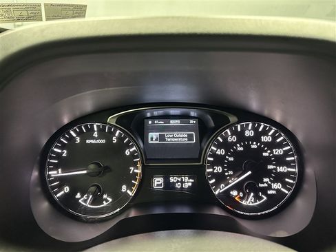 Used 2014 Nissan Pathfinder SL w/ SL Premium Package image 27