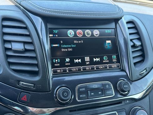 Used 2019 Chevrolet Impala Premier FWD image 15