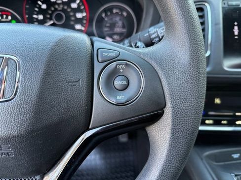 Used 2016 Honda HR-V EX image 26