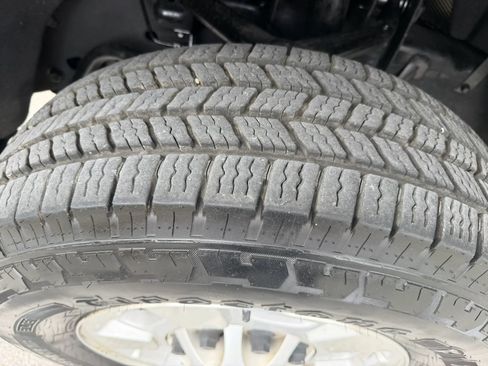 Used 2019 Chevrolet Silverado 2500 W/T RWD image 16
